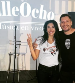 Calle Ocho – Música en Vivo